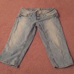 American Eagle capri jeans